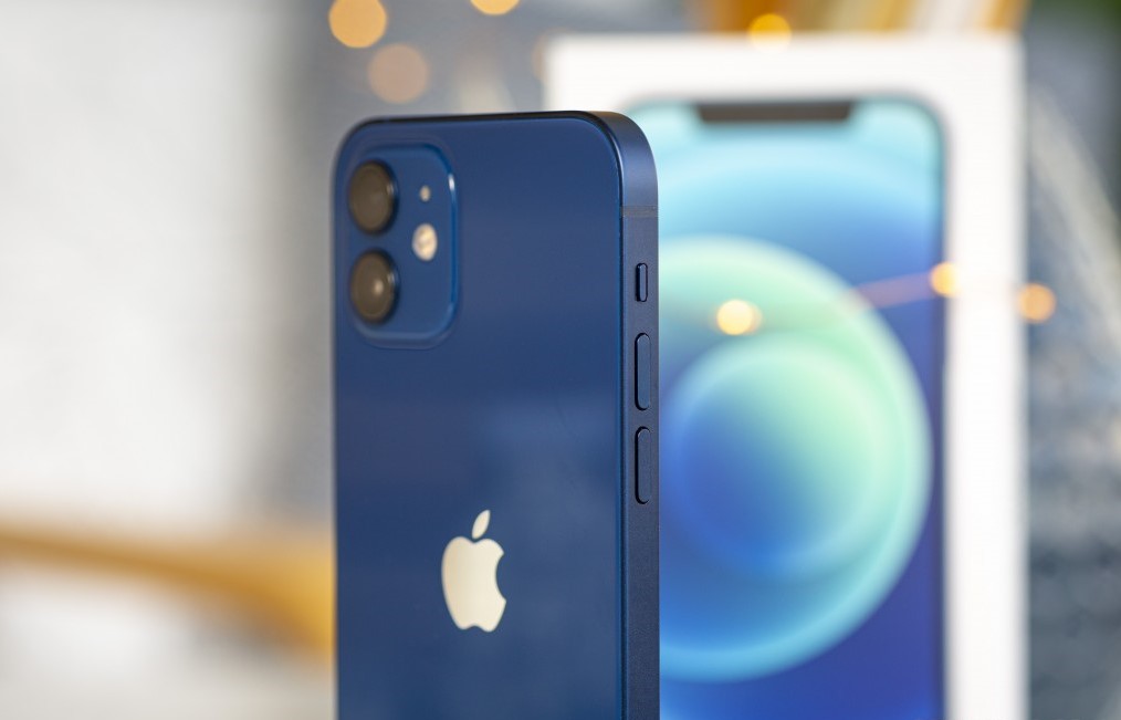 تصویر  گوشی موبایل اپل مدل iPhone 16 CH ظرفیت 128 گیگابایت رم 8 گیگابایت - Not Active
